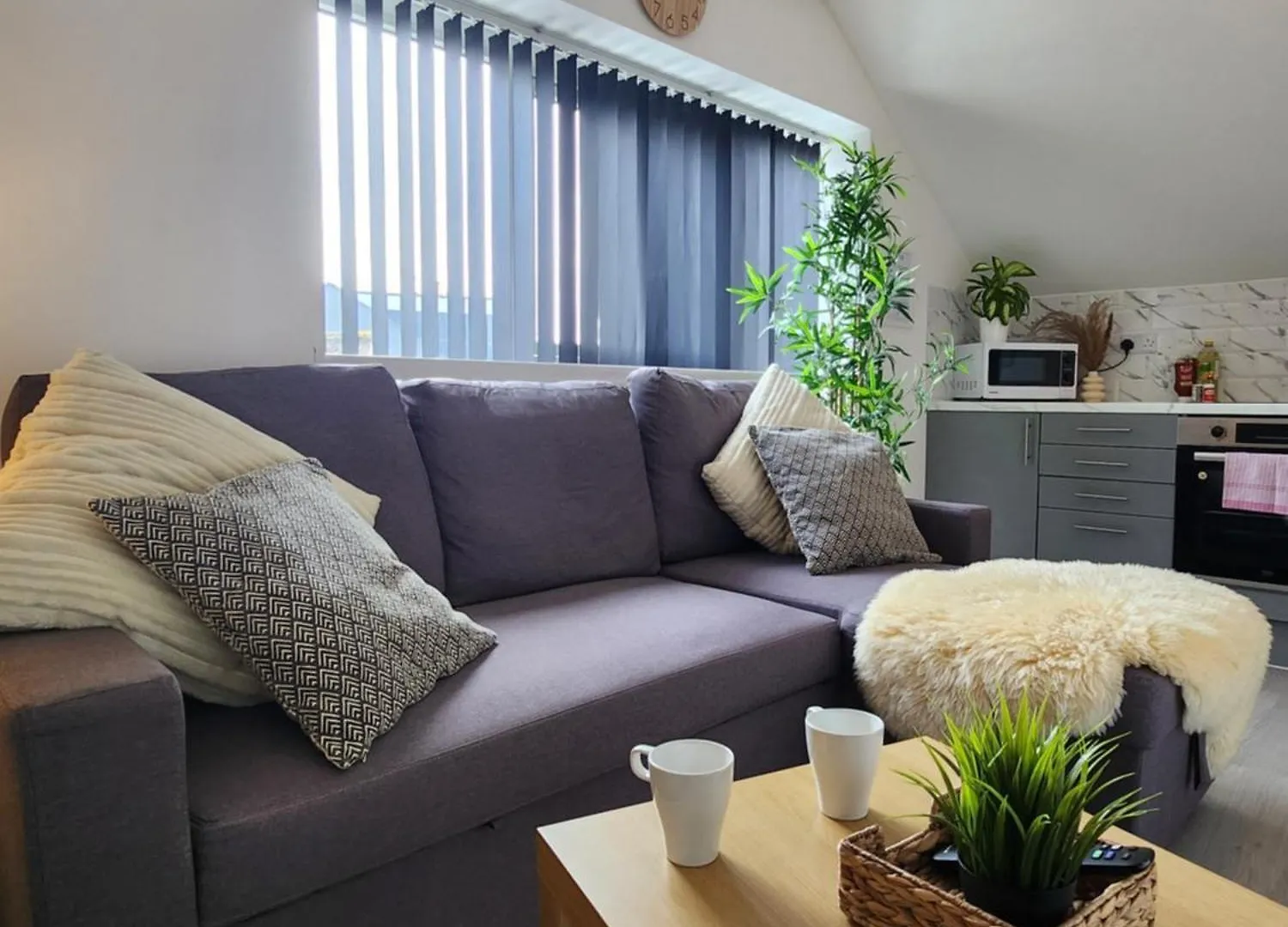Apartment Supervalue Suite 4 - Fast Wifi, Hotel Linen, Keyless Entry, City Only 10 Mins - By Property Promise Cardiff